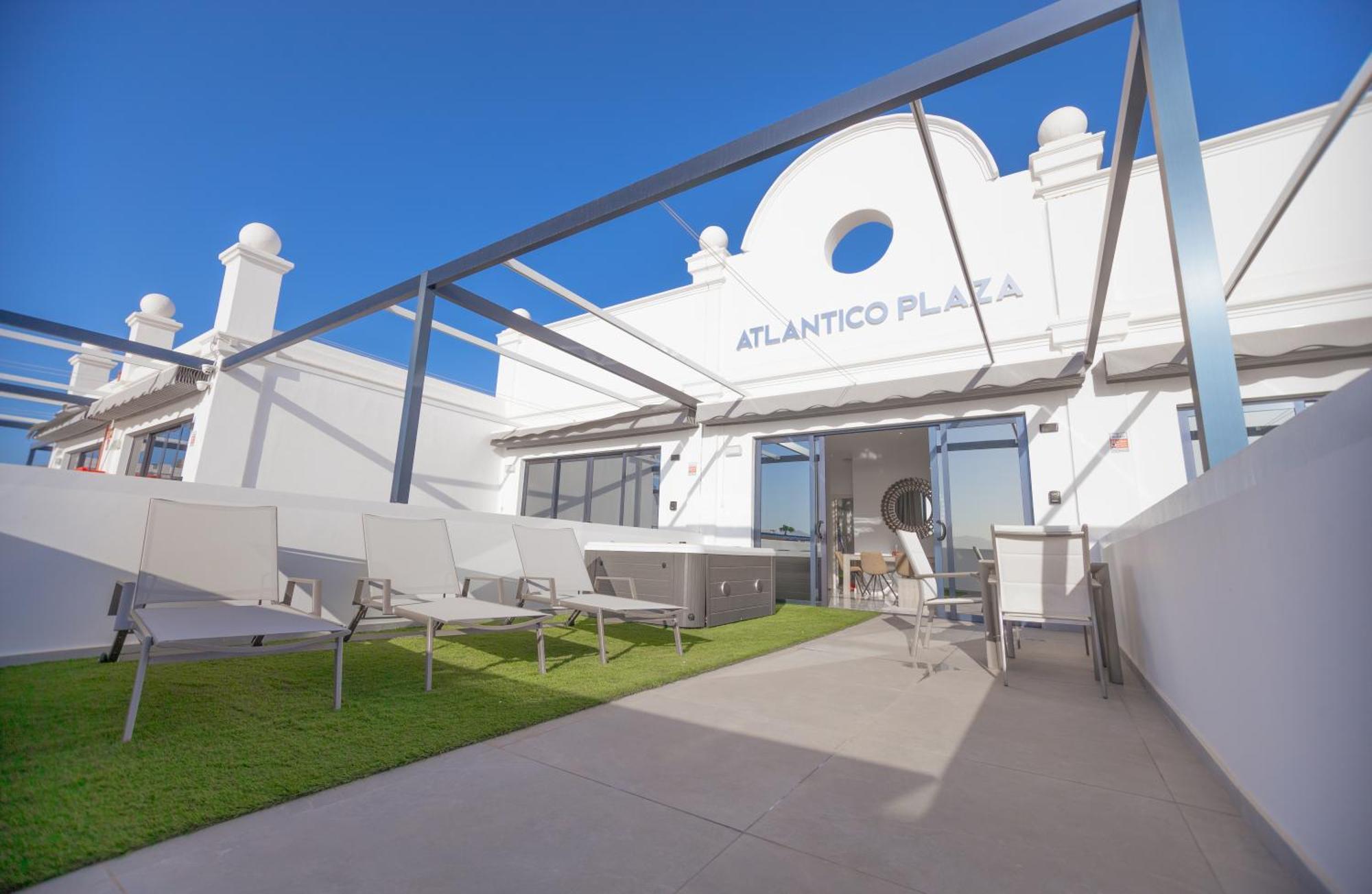 פוארטו דל כרמן Atlantico Plaza Apartments מראה חיצוני תמונה
